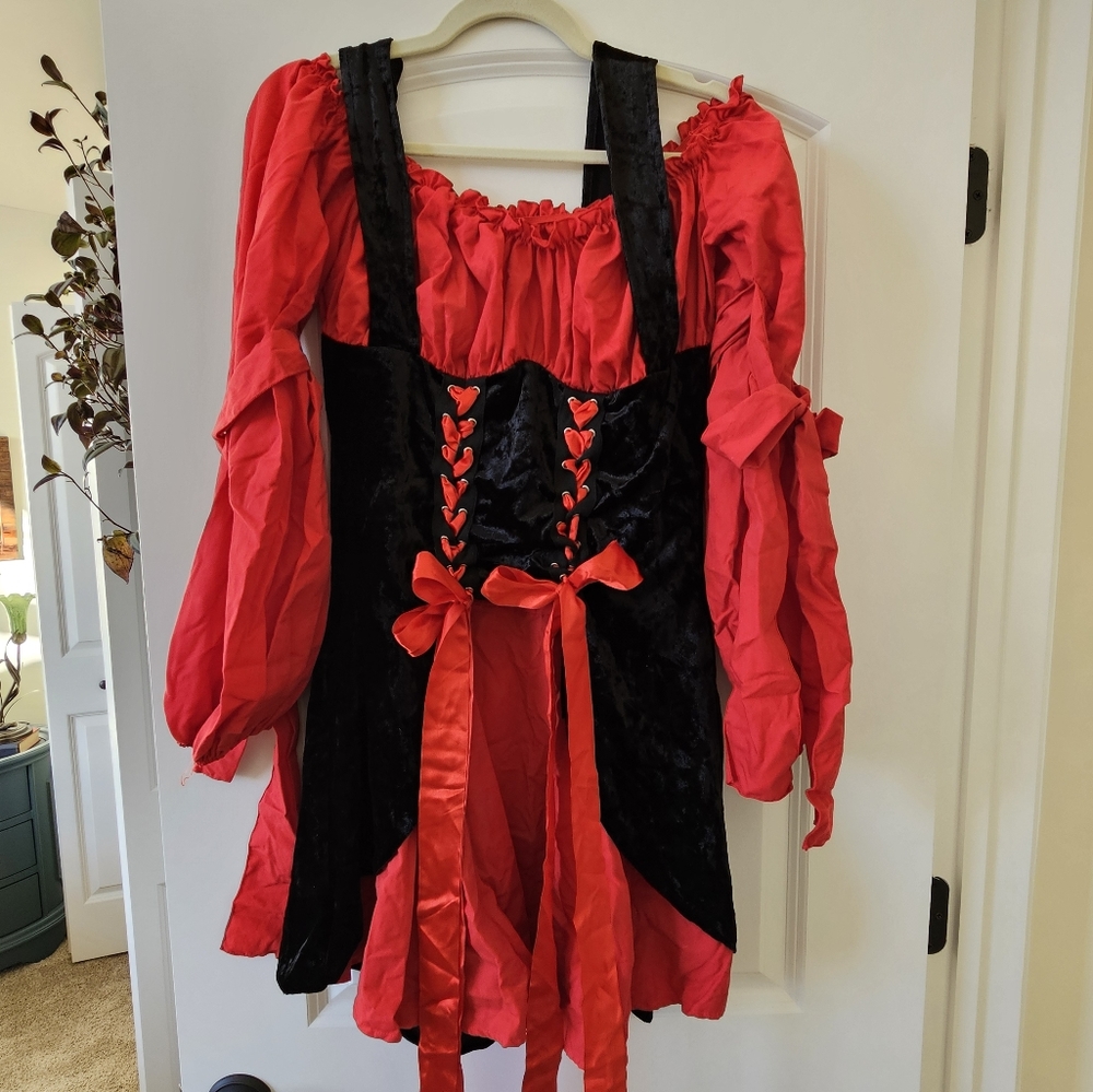 Leg Avenue Vixen Pirate Wench Costume 1X - 2X includes Petticoat, Eye Patch